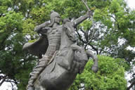 伏波将军雕像